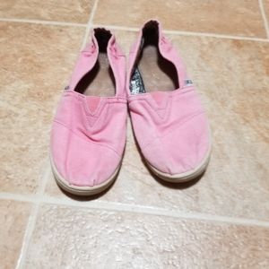 TOMS Girl's Classic Pumps  Pink